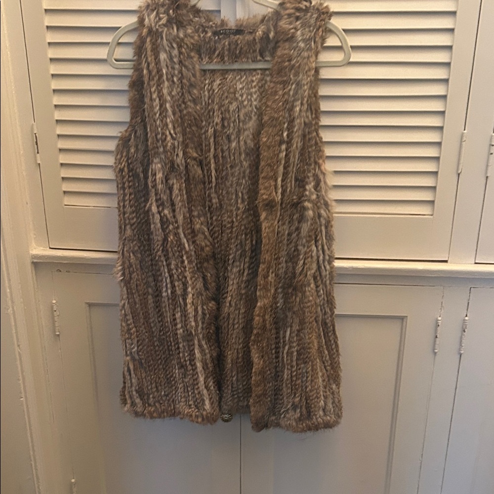 Scoop NYC Fur Vest - Brown